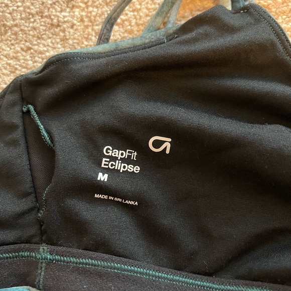 Gap sports bra Medium - Picture 3 of 3